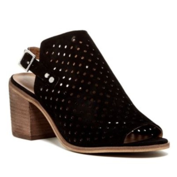 Melrose and Market Shoes - NWT Melrose and Market Open Toe Size 6..5